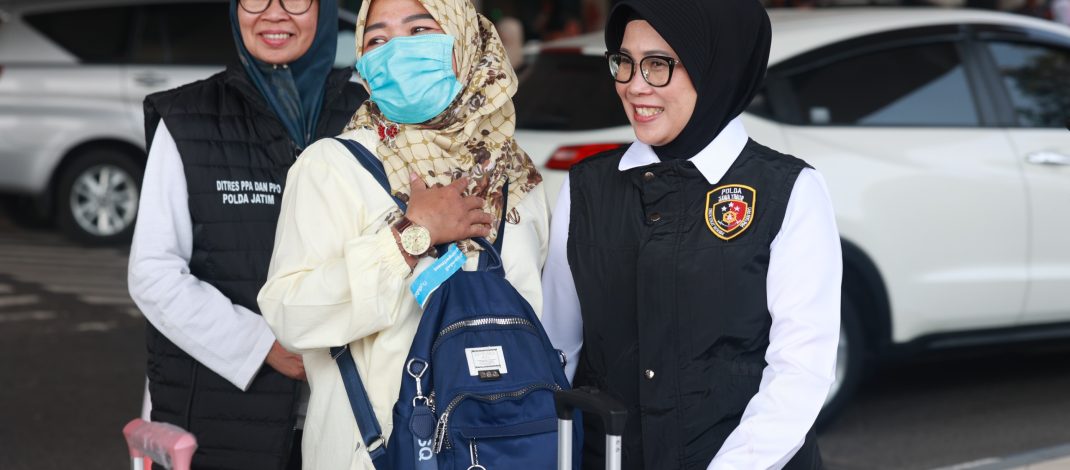Wanita Asal Malang Korban PMI Arab Saudi Dipulangkan Polda Jatim, 1 Tersangka