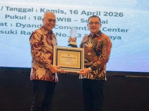 Wakil Ketua DPRD Jatim Deni Wicaksono Hadiri Puncak HUT ke-80 PWI Jatim