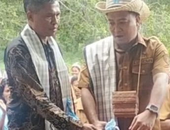 Bupati Juventus Resmikan SMPN Henga: Gedung Baru, Semangat Baru untuk Pendidikan Talibura