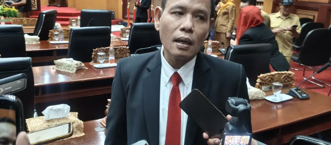 Syaifuddin Zuhri : Cinta Rakyat Harus Melebihi Cinta Diri Sendiri