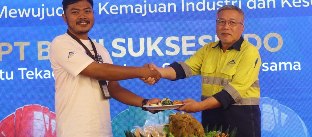 Semangat Tandang Bareng, PT BSI Peringati May Day Bersama Karyawan