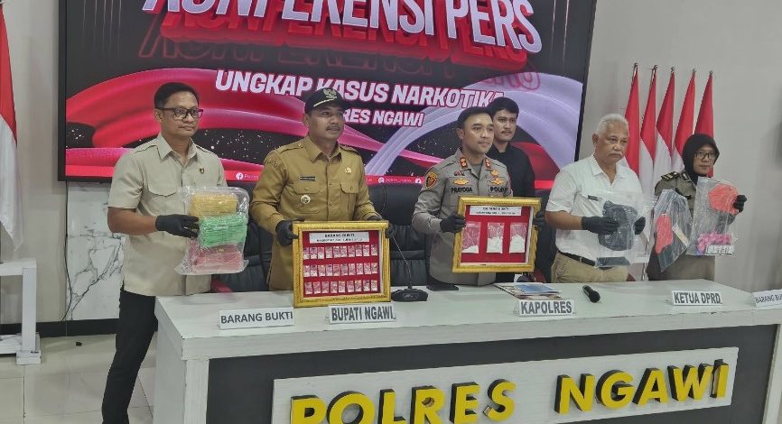 Polres Ngawi Amankan Sabu 223,842 gram Berdasarkan Informasi Masyarakat Call 110