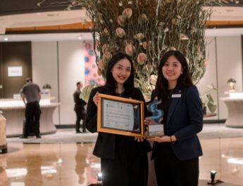 Sheraton Surabaya Raih Best Hospitality Experience di Surabaya Tourism Awards 2026