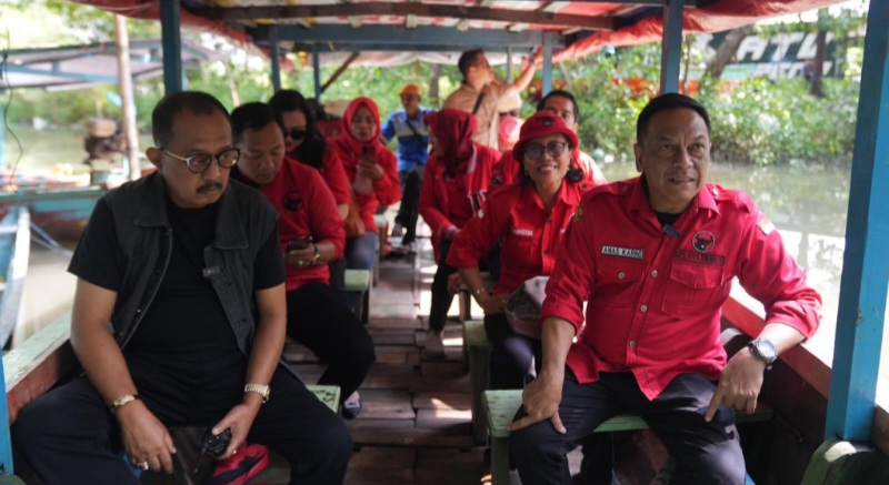Susuri Kawasan Mangrove, Cak Ji Ajak Warga Jaga Lingkungan Pesisir