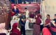 Didik Beldex Reses di Tembok Dukuh, Armuji Hadir Bagikan Bingkisan MBG Disambut Antusias Warga