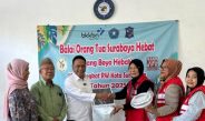 Anas Karno Serahkan Bantuan Timbangan untuk Posga RW 03 Penjaringansari