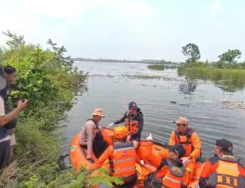 Cari Rumput Tak Kunjung Pulang, Dilaporkan Hilang, Ditemukan Mengapung Di Waduk
