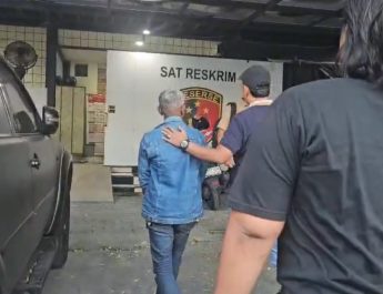 Polres Tanjung Perak Surabaya Tangkap Pencuri Besi Didepan Satpas Colombo
