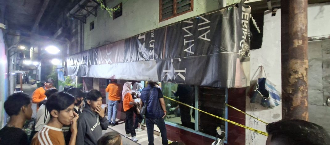 Dalam Kamar Mandi, Wanita asal Jombang Diduga Dibunuh di Putat Jaya Lebar