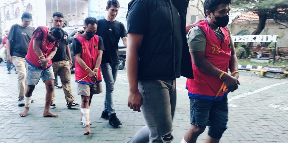 Tiga Pelaku Curanmor di Surabaya Ditembak Bagian Kaki oleh Polisi
