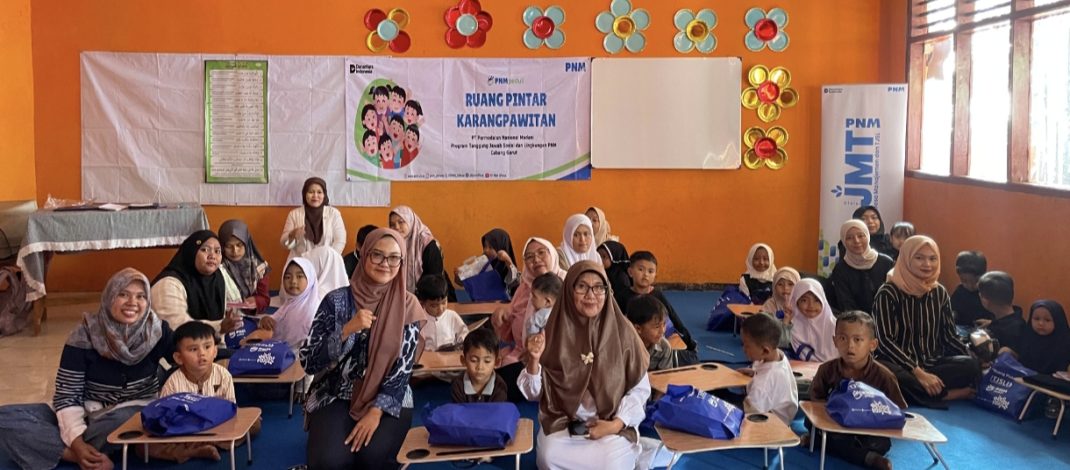 Senangnya Anak-anak Bisa Belajar Gratis di Ruang Pintar Karangpawitan