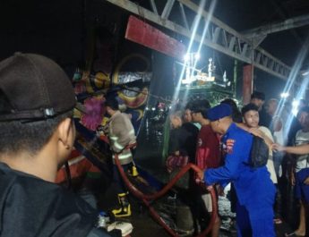 Kapal Ikan Terbakar, saat Sandar di Dermaga PPN Brondong