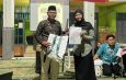 KKN Untag Tinggalkan Jejak di Gedangan Sidayu, Petani Terima Bantuan Alat Pertanian Modern