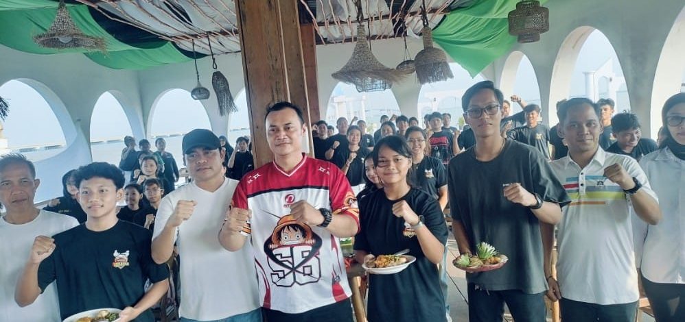 Team Karate Satnarkoba Polres Tanjung Perak Raih 6 Emas, Perak dan Perunggu Ajang Kapolda Cup