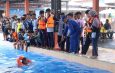 Satpolairud Polres Lamongan Bekali Santri Al Manar Keterampilan Berenang dan Pertolongan di Air