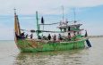 Satpolairud Polres Lamongan Koordinasi Cari KMN ENTOK yang Hilang Kontak di Perairan Kangean