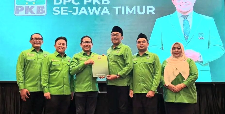 Terima SK DPP PKB, Faridz Afif Targetkan PKB Surabaya Tambah Kursi DPRD