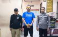 Pria Margorukun Bacokan Mandau ke Warga, Dibekuk Polsek Bubutan Usai Kejadian