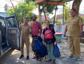 Bukti Kepedulian Wisata: Sinergi Camat dan PT BSI Dalam Penyelamatan Turis Italia di Pulau Merah
