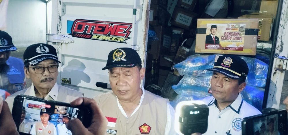 BHS Lepas 12 Truk Bantuan Korban Gempa NTT, Wilayah Nagekeo Prioritas