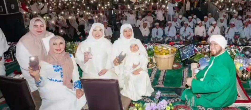 Sholawat Bersama Habib Syech di Grahadi, Lia Istifhama: Ada Berkah untuk Masyarakat dan UMKM
