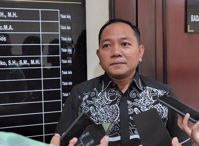 Pansus Raperda Jamsostek Dorong Pekerja Kebersihan Kampung Dapat Perlindungan BPJS