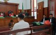 Di Tengah Duka Kehilangan Ayah, Santoso Utomo Tetap Hadapi Pemeriksaan Terdakwa