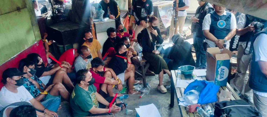 Gerebek Kampung Kunti Sidotopo, Polisi Amankan Sejumlah Orang dan Temukan Indikasi Peredaran Narkoba