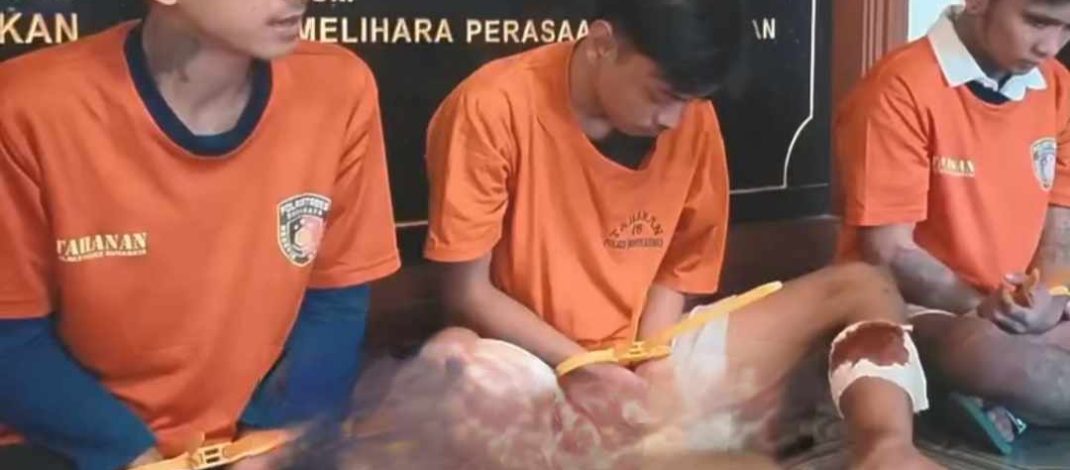 Resmob Polrestabes Surabaya Tembak Tiga Residivis Curanmor, Aksi Pakai Kode Siulan Terbongkar