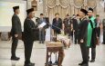Lantik Edy Sebagai Pj Sekda Gresik, Bupati Yani Dorong Kekompakan OPD dan Program Beasiswa