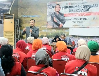 Reses di Wonokromo, Cahyo Soroti Ribuan Aduan Desil: Data Sistem Harus Diuji Kondisi Faktual