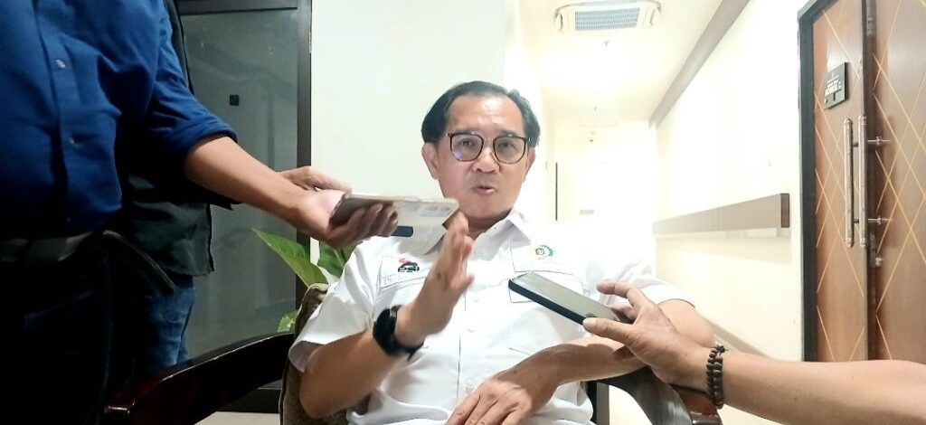 Michael Leksodimulyo Sebut Krisis SDN Semolowaru IV sebagai Bencana Pendidikan, Desak Pemkot Bergerak Cepat
