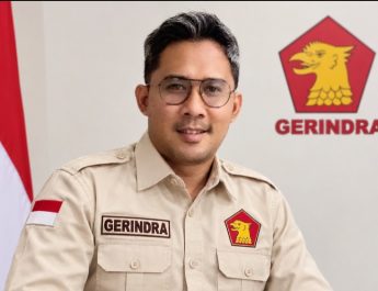 Dua Tahun Prabowo, Azhar Kahfi Soroti OTT KPK : Desak Reformasi Birokrasi Berdampak Nyata di Surabaya