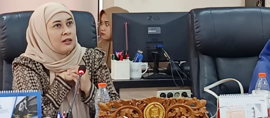 Ketua Fraksi Gerindra Soroti Dugaan Penahanan BPKB Pekerja di Surabaya